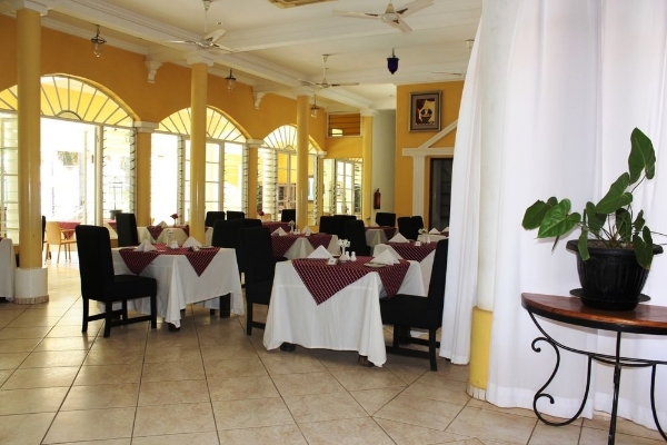 Hotel Coconut Residence (Bakau)